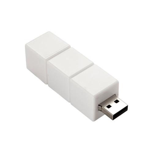 USB-флешка на 32 ГБ