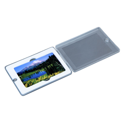 Пластиковая упаковка CARD-BOX, прозрачная, белого цвета.